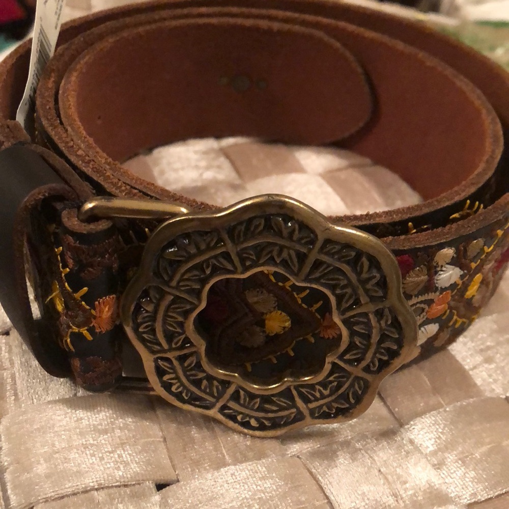 Lucky brand embroidered leather belt